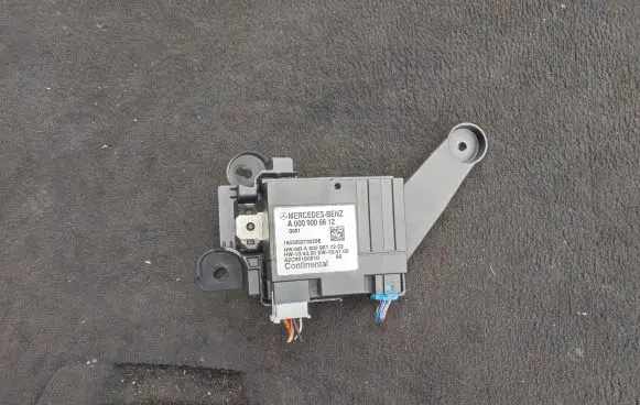 Mercedes-Benz GLC X253 C253 Fuel injection pump control unit/module A0009006612 A2C90180510 160320273229E