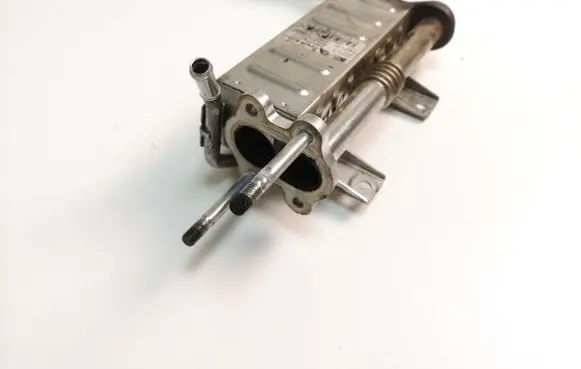 Toyota Verso EGR valve cooler 256010R020