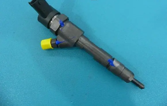 Renault Laguna I Fuel injector 0445110068 IMPRK995510