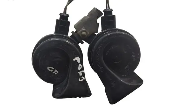 Volkswagen Polo V 6R Horn signal 6R0951223A