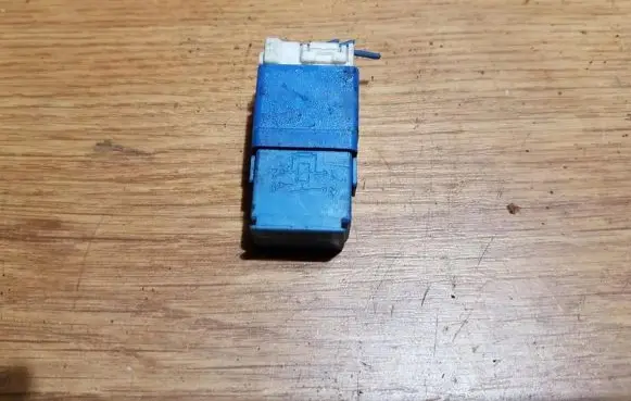 Nissan Primera Other relay 4ra00781303