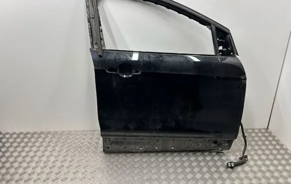 Ford Kuga II Front door