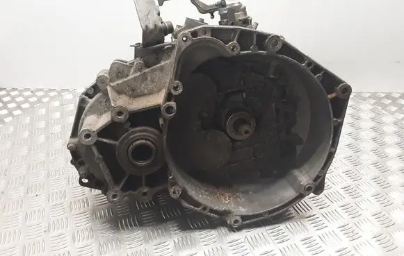 Opel Vectra C Manual 6 speed gearbox 55350375