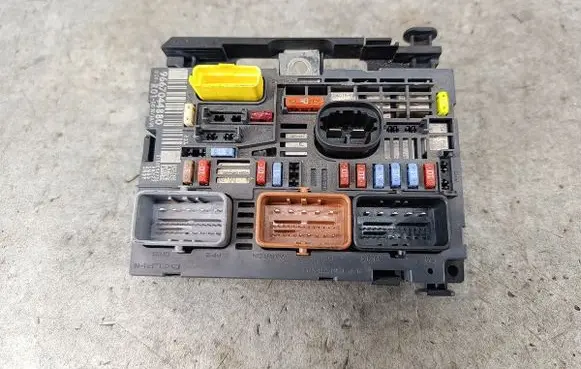 Citroen C4 Grand Picasso BSM Control unit 