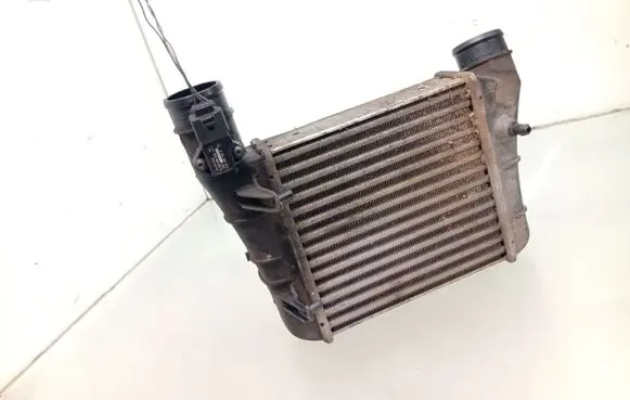 Audi A4 S4 B7 8E 8H Intercooler radiator 8E0145805AA 038906051D 0261230073
