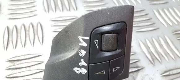 Opel Vectra C Steering wheel buttons/switches 13208858 88139804
