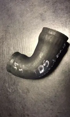 Intercooler hose/pipe