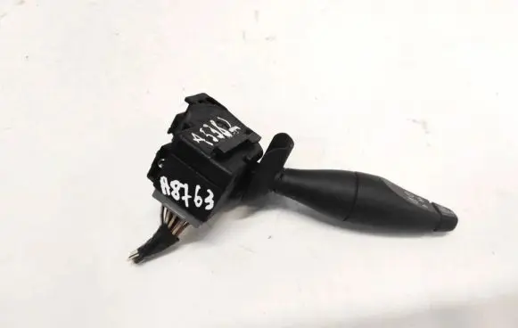 Ford Focus Wiper control stalk 98ag17a553cc 98ag-17a553-cc