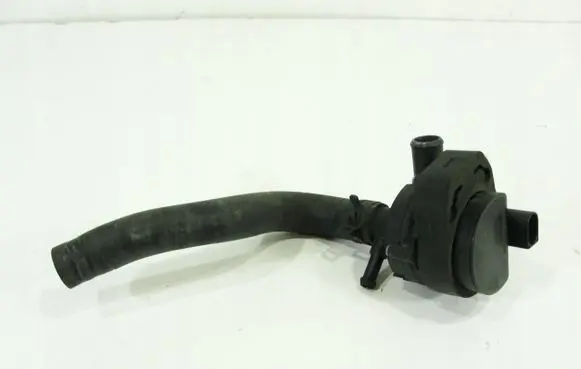 Mercedes-Benz ML W166 Electric auxiliary coolant/water pump A2118350028