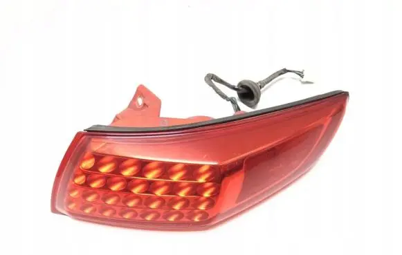 Infiniti FX Rear/tail lights