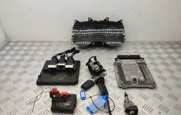 Engine ECU kit and lock set