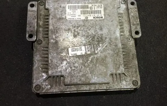 Peugeot 607 Engine control unit/module 0281011516 9653184580