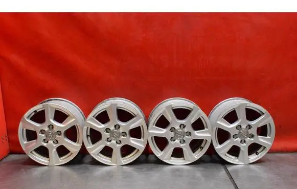 Audi A4 S4 B8 8K R18 alloy rim 8K0601025M