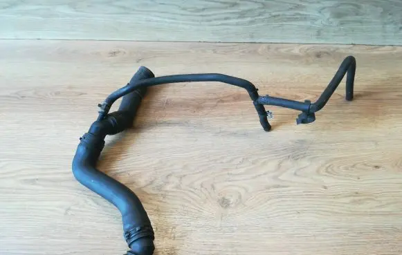 Volkswagen Golf IV Engine coolant pipe/hose 1J0122101P PX014015