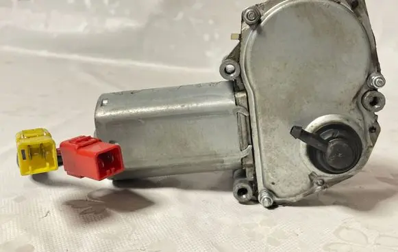 Fiat Ulysse Rear window wiper motor 53015412