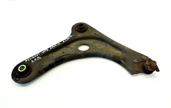 Peugeot 208 Front lower control arm/wishbone