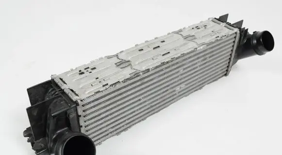 BMW X3 F25 Intercooler radiator 7823571