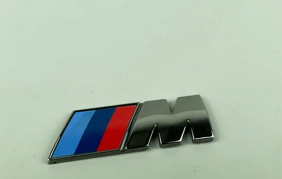 BMW 4 F32 F33 Fender model badge letters 8058881 8058882