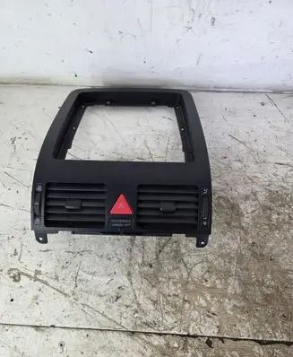Volkswagen Touran I Dash center air vent grill 1T0919234A