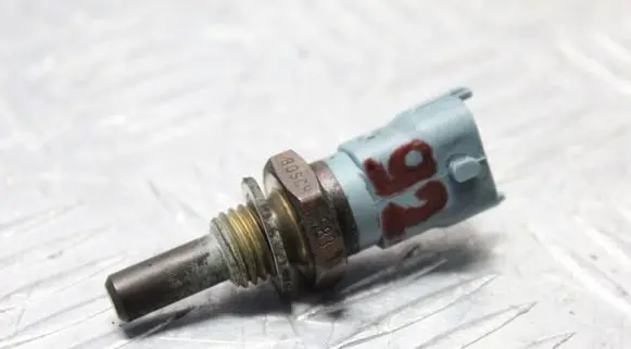 Honda CR-V Outside/exterior temperature sensor 