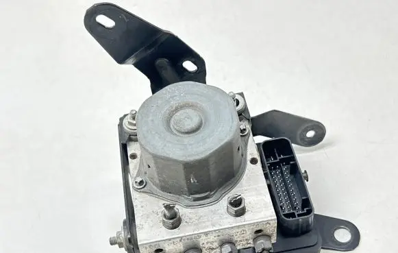 Renault Kangoo II ABS Pump 476602553R 269634 280S090