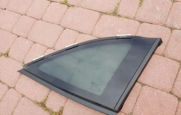 Opel Astra K Sliding door window/glass 