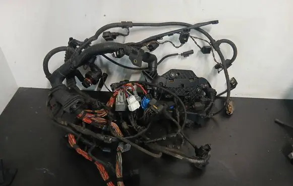 BMW 5 E60 E61 Engine installation wiring loom 7796845 EMB84T