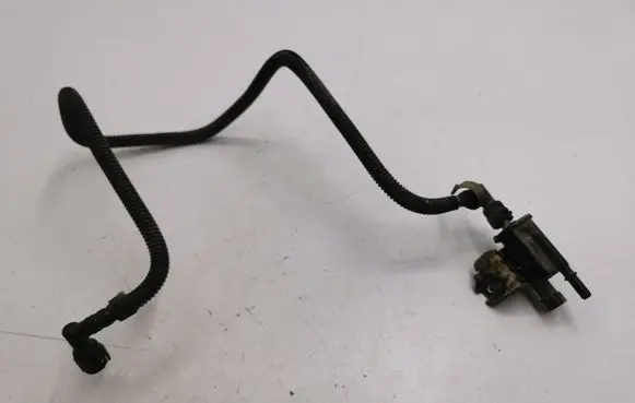 Saab 9-7X Vacuum valve 12597341 MX136200 MX1362003330