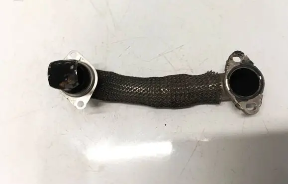 Citroen DS3 EGR valve line/pipe/hose 9674950180