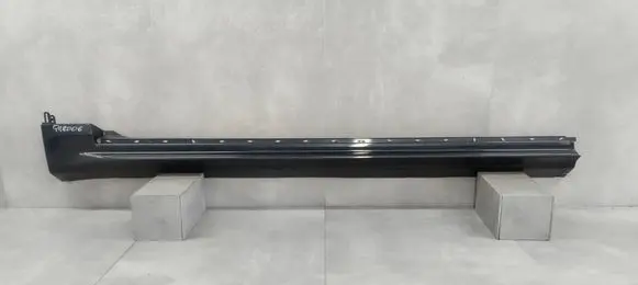 Volvo XC90 Sill/side skirt trim 31672380
