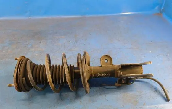 Toyota Prius (XW30) Front shock absorber/damper 4851080488