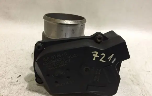 Audi A3 S3 A3 Sportback 8P Throttle valve 06F133062G