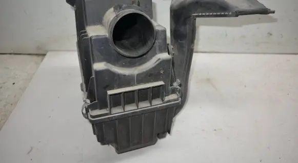 Air filter box