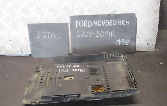 Ford Mondeo MK IV Battery box tray 6G9110723A