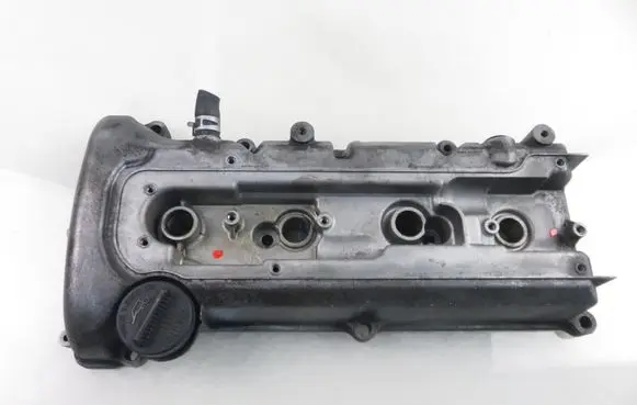 Suzuki Liana Rocker cam cover 