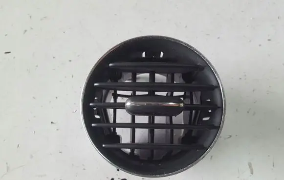 Dashboard side air vent grill/cover trim