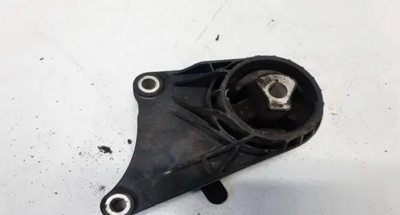 Opel Insignia A Engine mount bracket 13227767