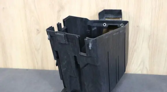 Mercedes-Benz CLK A209 C209 Fuse box cover 2035451301 A2035451301