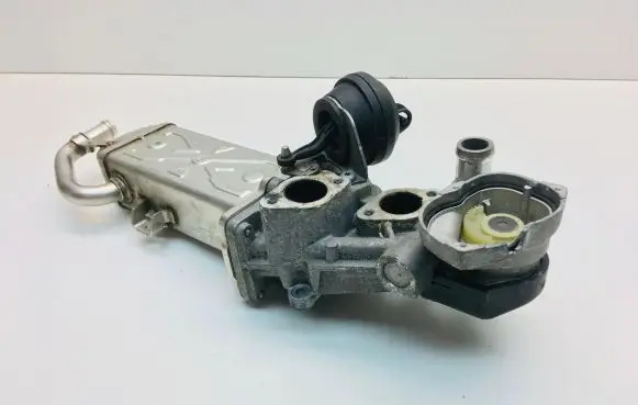 Audi Q3 8U EGR valve cooler 03L131512BB