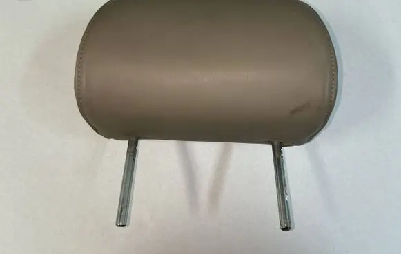 Toyota Avensis T250 Rear seat headrest 