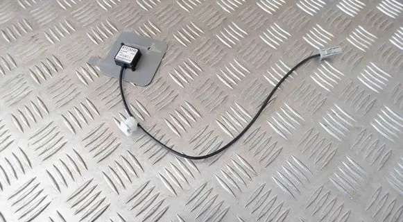 Mitsubishi Outlander Aerial GPS antenna 8751A046