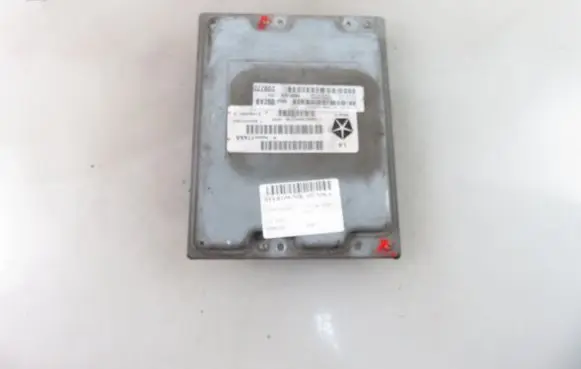 Chrysler PT Cruiser Engine control unit/module S118013001D P05033174AA