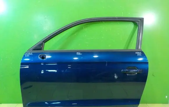 Audi A1 Front door PRZOD 18AB18