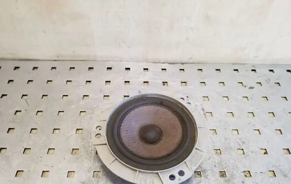 Subaru Forester SG Panel speaker 86301SA020