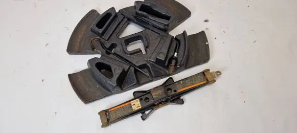 Saab 9-4X Tool set 20977705