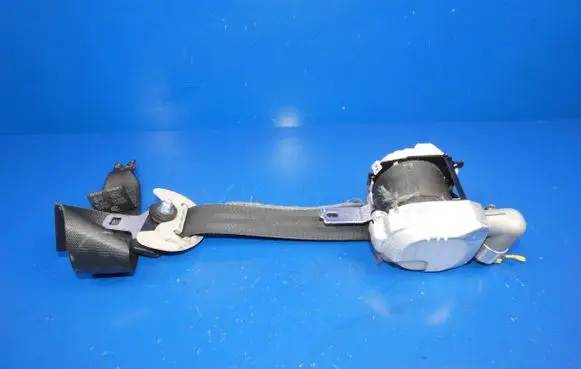 Hyundai Grand Santa Fe NC Front seatbelt