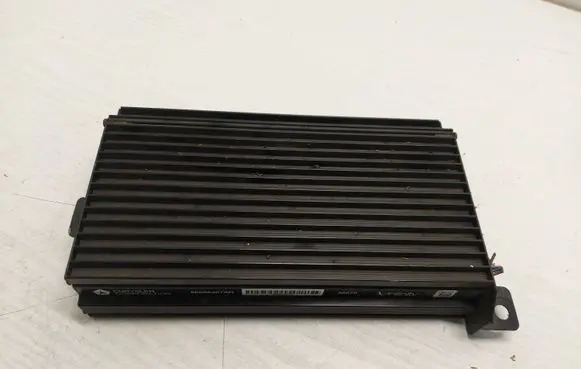 Jeep Grand Cherokee (WJ) Sound amplifier 56038407AD