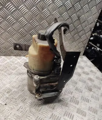 Power steering pump