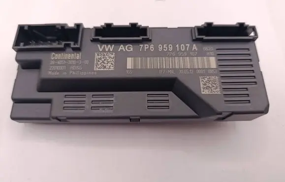 Volkswagen Touareg II Tailgate/trunk control unit/module 7P6959107A 7P6959107