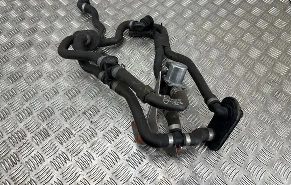 Audi A4 S4 B9 Coolant heater control valve 8E0820036